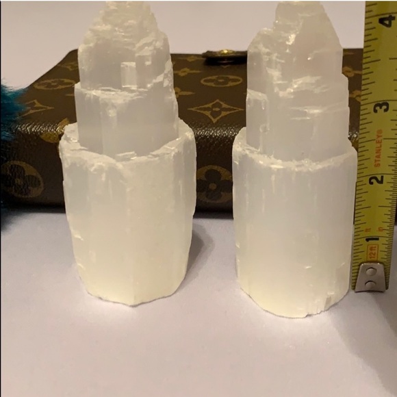 Large Selenite Tower. Brand New - Picture 5 of 5